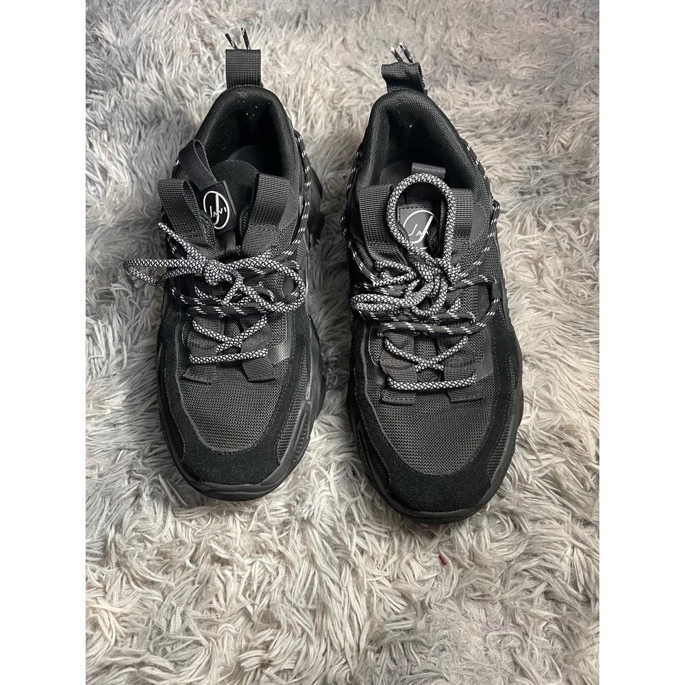 Javi Sneakers Mens Size US 10 Black Chunky Reflective Laces Athleisure